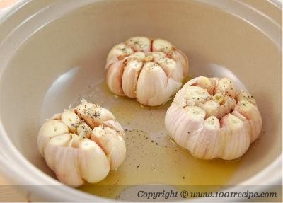 Roasted Garlic and  Parmesan Dip