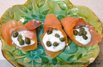 Smoked Salmon with Capers and Dill Sauce