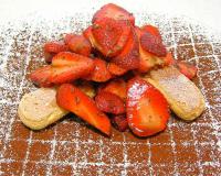 Strawberries with Balsamic Reduction and Dried Mint Recipe